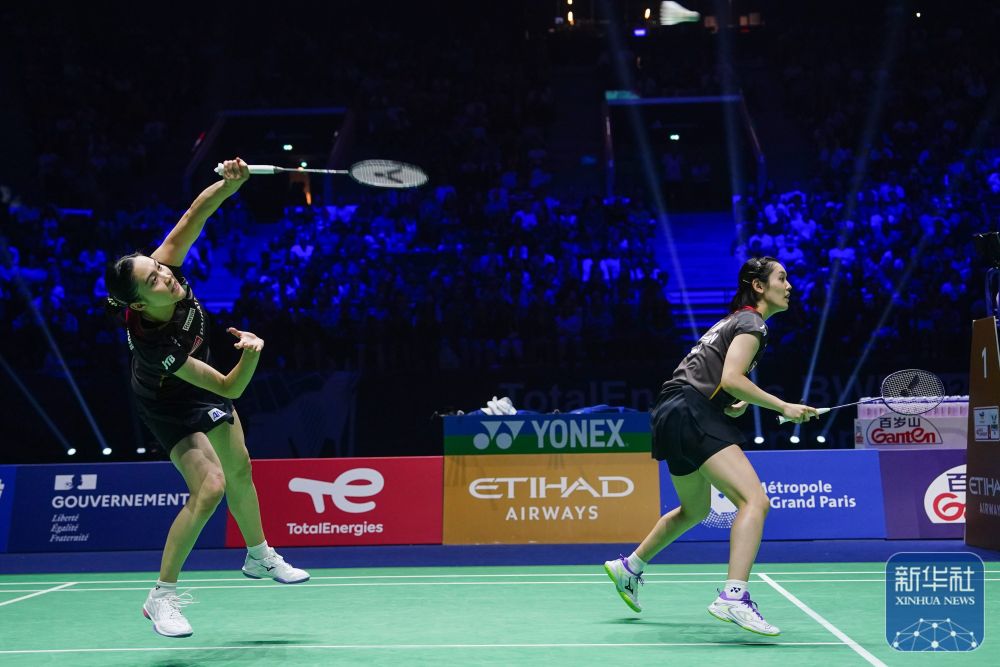 不仅意味着 不仅意味着