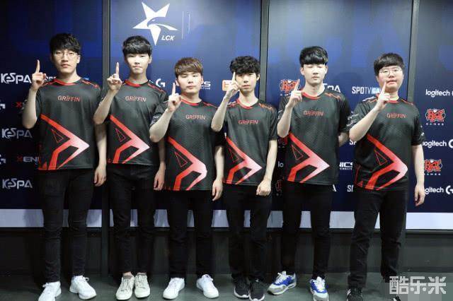 距职业生涯 距职业生涯