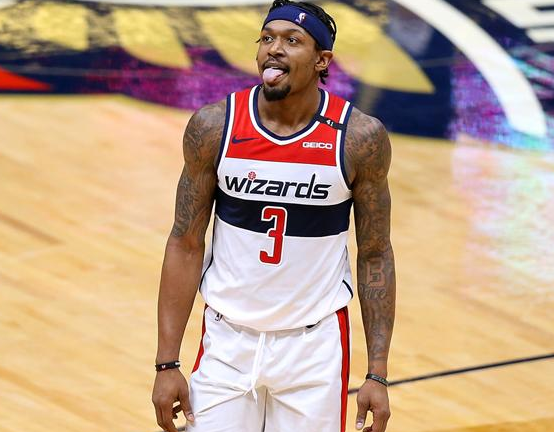 再次吸引了 再次吸引了