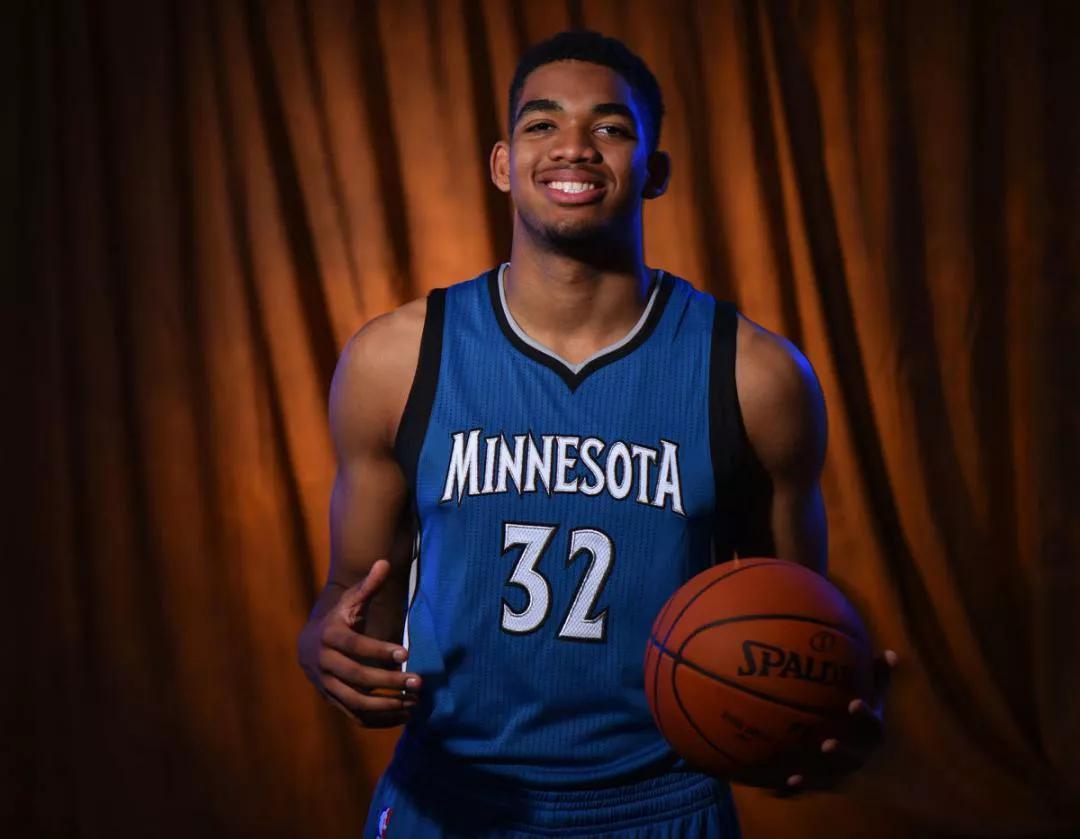 动员投身于 动员投身于