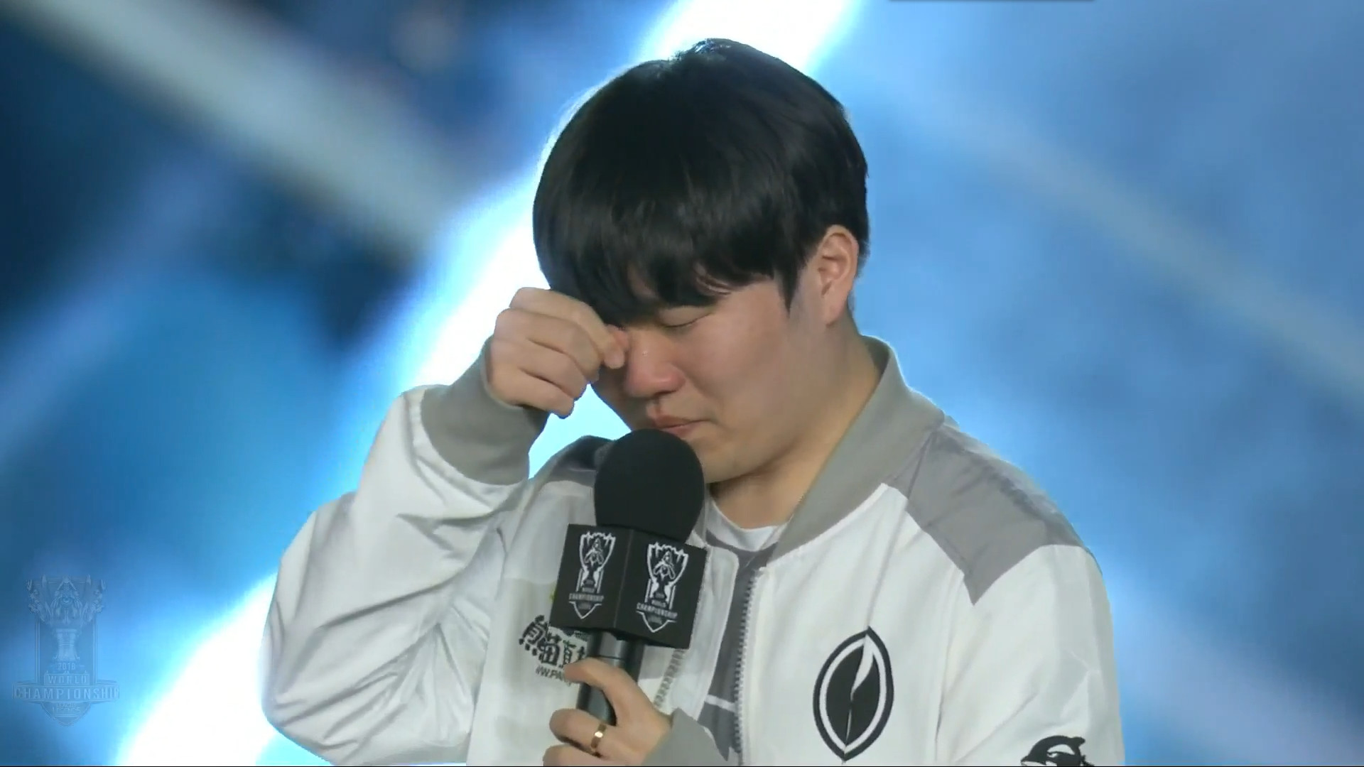 方需要正视 方需要正视