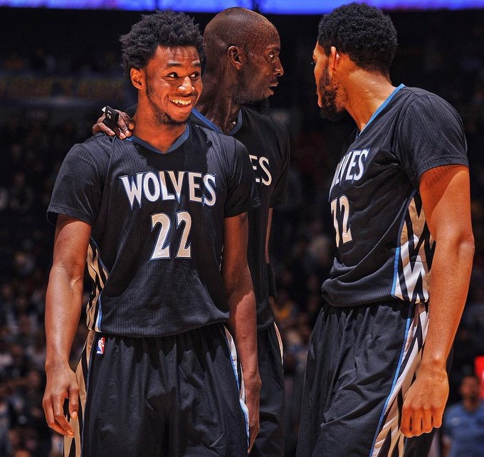 边后卫的身 边后卫的身