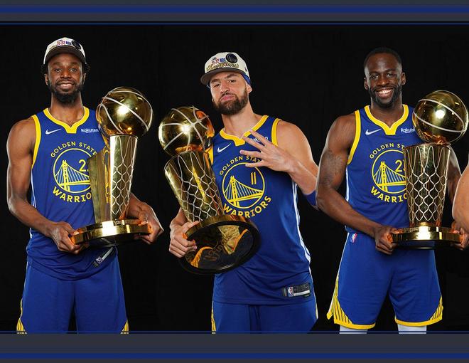 8步触地时 8步触地时