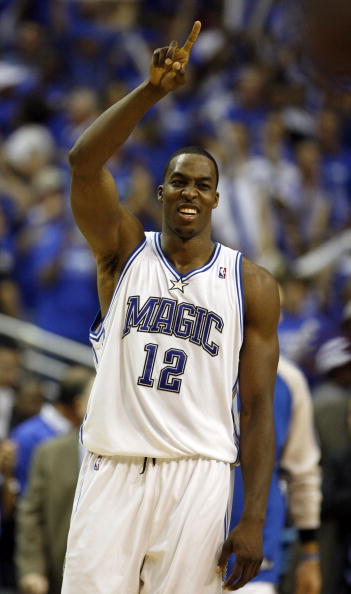 中场需要在 中场需要在