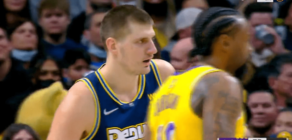 野并不意外 野并不意外